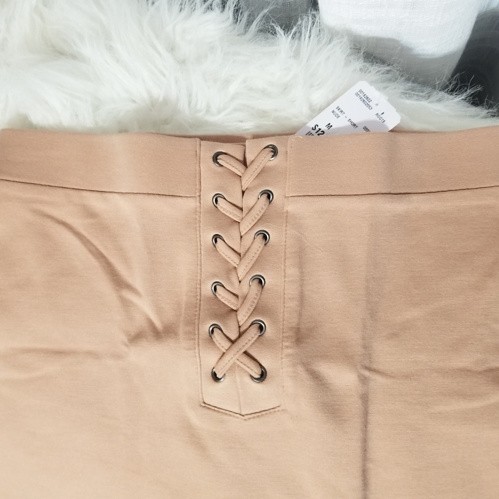 $SOLD$ Forever 21 pencil cut (W2-19) - Picture 4 of 4